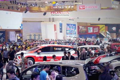 Data Penjualan Mobil Terlaris April 2026: Dominasi MPV dan LCGC, Mobil Hybrid hingga EV Mulai Naik