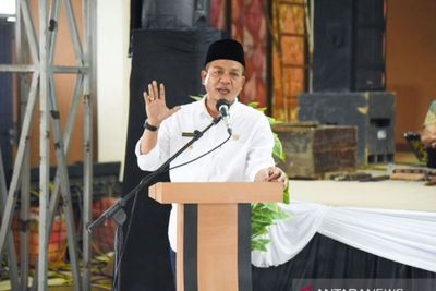 Bupati Bandung Wajibkan Warga & Pelajar Pakai Bahasa Sunda Setiap Rabu