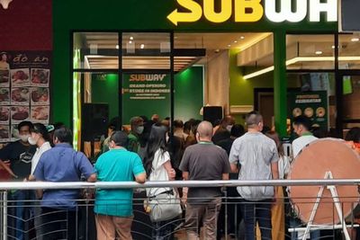 Viral Kerumunan di Gerai Subway Citos, Satpol PP DKI Langsung Ngecek