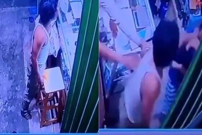 Curhat Wanita Diamuk Tetangga Gegara Suruh Anak Tetangga Cuci Kaki, Lehernya Dicekek