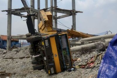 Kasus Truk Crane Jatuh di Depok Diusut Polisi, Puslabfor Diturunkan