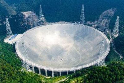 Ilmuwan Mendeteksi 1.652 Sinyal Radio Tak Dikenal yang Bersumber dari Luar Angkasa