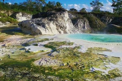 Asyiknya Berendam di Air Panas Sipoholon, Pemandian Eksotis yang Ampuh Sembuhkan Penyakit