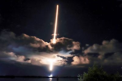 Peluncuran Pesawat Ruang Angkasa Lucy NASA di Florida, Berikut Foto-fotonya
