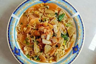 Siang Ini Coba Buat Seblak Mie Yuk