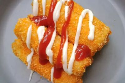 Resep Roti Gulung Isi Sosis Keju, Cemilan Simpel Dijamin Bikin Ketagihan