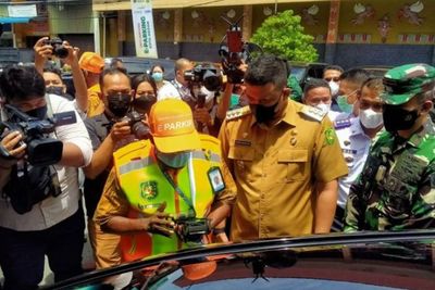 Luncurkan Sistem Parkir Nontunai, Bobby: Jangan Ada Lagi Jukir Ninja di Medan