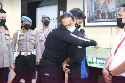 Buntut Polisi Smackdown Pendemo, Kapolda Banten Diadukan ke Propam