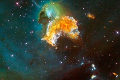 NASA Bagikan Foto Bintang Mati yang Mirip Seperti Pac-Man, Game Ikonik Luar Angkasa