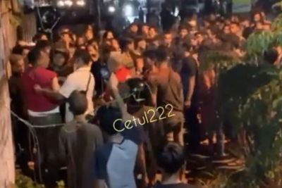 Viral Anggota TNI di Medan Dikeroyok Ibu-ibu Hingga Anak-anak, Babak Belur Dilempari Batu