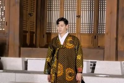 Batik Fasion Show 2021 Hadirkan Perpaduan Batik dan Hanbok