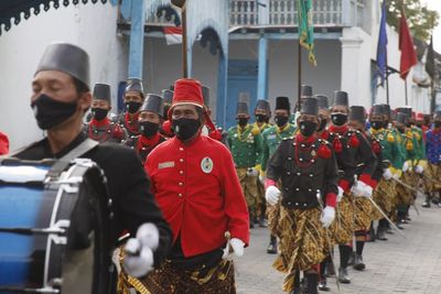 Atraksi Prajurit Keraton Solo, Berikut Foto-fotonya