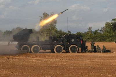 Latihan Pendaratan Operasi Amfibi TNI AL, Berikut Foto-fotonya