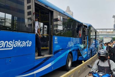 Buntut Bus Kecelakaan hingga 2 Orang Tewas, DPRD DKI akan Panggil PT TransJakarta