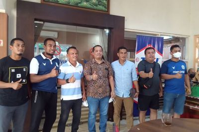 Perantau Asal Medan Jamu Makan Siang PSMS Di Palembang: Ingin Silaturahmi 