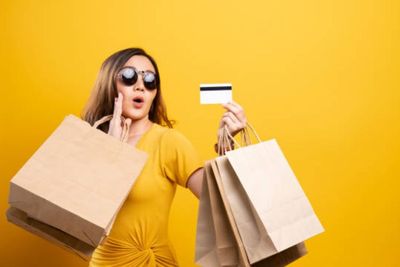 Hati-Hati, Perilaku Boros Berkedok Self-Reward, Ini 4 Tips Mengatasinya