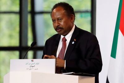 Sempat Ditahan, Perdana Menteri Sudan dan Istrinya Diizinkan Pulang Militer