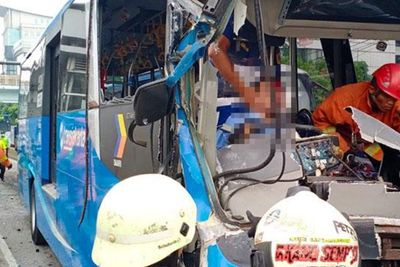 Tabrakan Maut di MT Haryono, PT Transjakarta Klaim Bus Laik Jalan