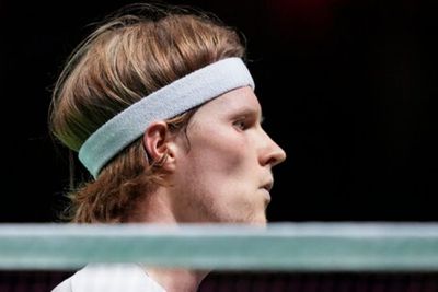 Kejutan di French Open, Anders Antonsen Langsung Tersingkir di Babak Pertama