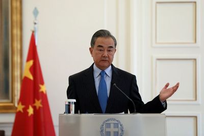 China Desak Bank Dunia dan IMF untuk Bantu Afghanistan di Tengah Krisis Ekonomi