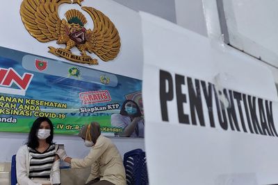Perkembangan Kasus Corona di RI 28 Oktober: Positif 723 Kasus, Sembuh 984 Orang