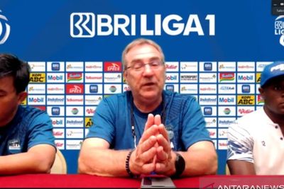 Liga 1: Pelatih Persib Nilai Persipura Tetap Tim yang Kuat