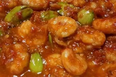 Siang Ini Kita Coba Buat Udang Pete Pedas Manis di Rumah Yuk