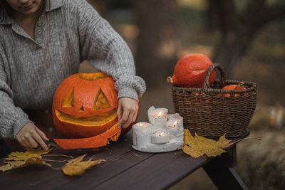 Wanita AS Ini Tertangkap Kamera Curi Labu Halloween