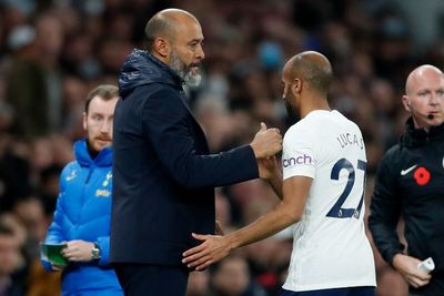 Nuno Espirito Dipecat, Pemain Tottenham Diminta Tanggung Jawab