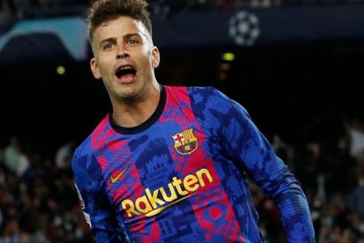 Cedera Betis, Gerard Pique Absen dari Skuad Barcelona untuk Laga Liga Champions