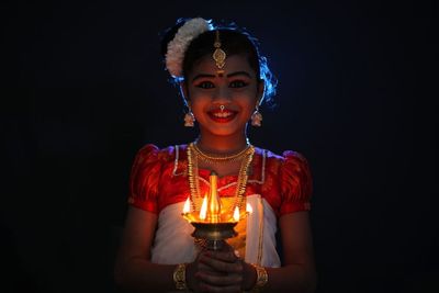 Mengenal Perayaan Diwali (Deepavali), Festival Cahaya Bagi Umat Hindu
