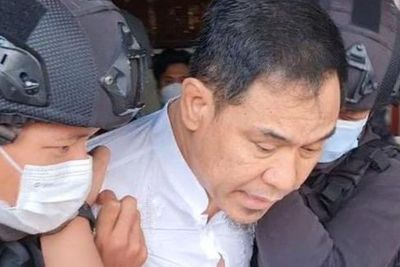 Polri Telah Serahkan Munarman ke Kejagung, Segera Disidang Atas Kasus Terorisme