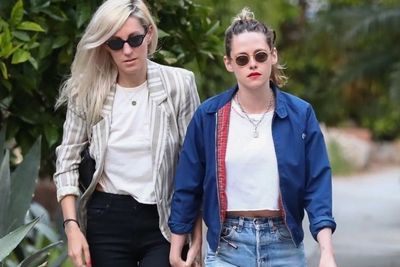 Kristen Stewart Umumkan Tunangan dengan Dylan Meyer