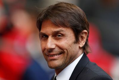 Jadi Pelatih Anyar Tottenham, Conte Bagikan Tips Hubungan Suami Istri untuk Pemain