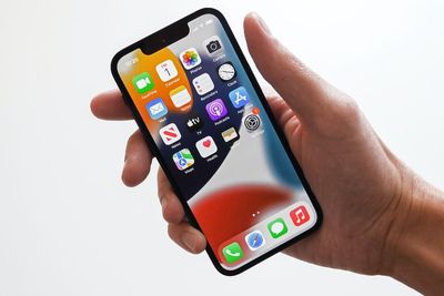 Simak Daftar Harga Resmi iPhone 13 Series yang Kini Sudah Bisa Kalian Pre-Order!