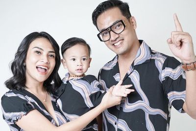 Memilukan Momen Anak Vanessa Angel Menangis Panggil Mama Saat Dirawat di Rumah Sakit