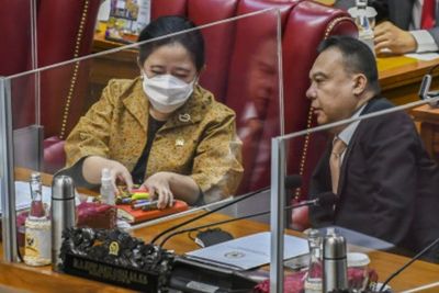 Tiba-tiba Fraksi PKS Sindir Puan saat Sidang Paripurna, Langsung Dihampiri PDIP