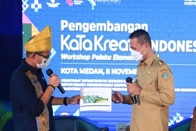 Foto Endorse Produk UMKM Diyakini Menaikkan Omzet, Sandiaga Uno: Sudah Ada Penelitiannya