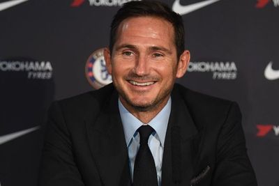 Frank Lampard Masuk Kandidat Pelatih Baru Norwich City