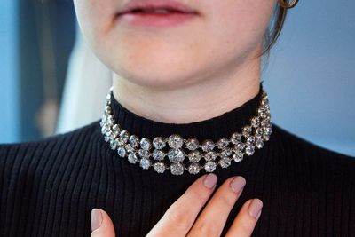 Penampakan Gelang Berlian Marie Antoinette Sebelum di-Guilotinne yang Terjual Rp136 Miliar