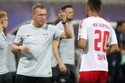 Bikin Terkesan Ed Woodward, Ralf Rangnick Jadi Kandidat Pelatih Pengganti Solskjaer di MU