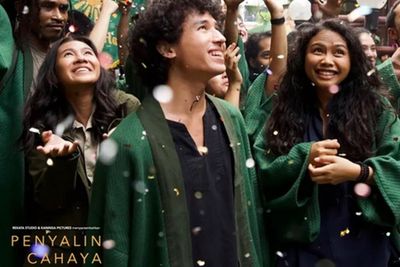 Film Terbaik FFI Penyalin Cahaya Akan Tayang di Netflix Seluruh Dunia 13 Januari 2022