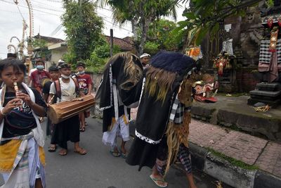 Tradisi Ngelawang di Bali, Berikut Foto-fotonya