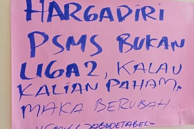 Markas PSMS Medan Penuh Poster Kritikan, SMeCK Hooligan: Harga Diri PSMS Bukan Liga 2