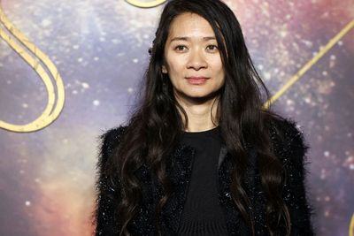 Chloe Zhao Jadikan Film Eternals Lebih Beda Dari Film Marvel Lainnya