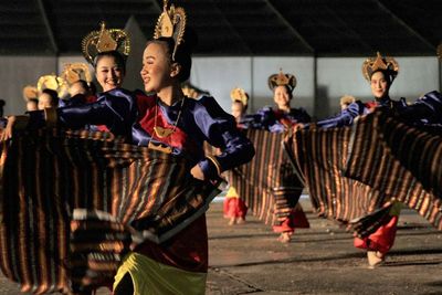 Tari Kolosal Suku Buton, Berikut Foto-fotonya