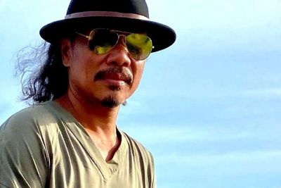 Desainer Ali Charisma Lelang 1.000 Karya untuk Seragam Siswa di Bulukumba