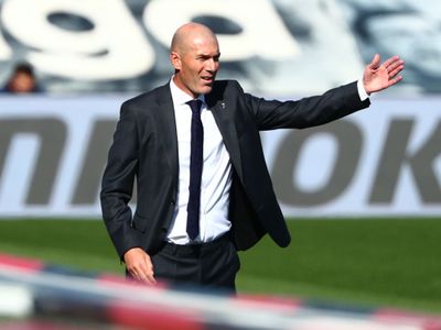 Juventus Bidik Zidane sebagai Pengganti Thiago Motta yang di Ujung Tanduk?
