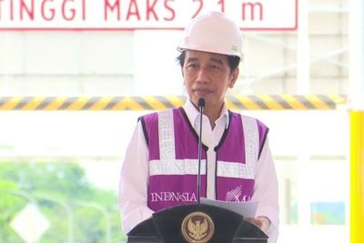 Jokowi: Tol Serang-Panimbang Muluskan Jalan Investasi Tanjung Lesung