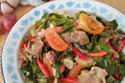 Resep Tumis Genjer Tetelan Sapi untuk Makan Siang, Nggak Perlu Capek Ngulek